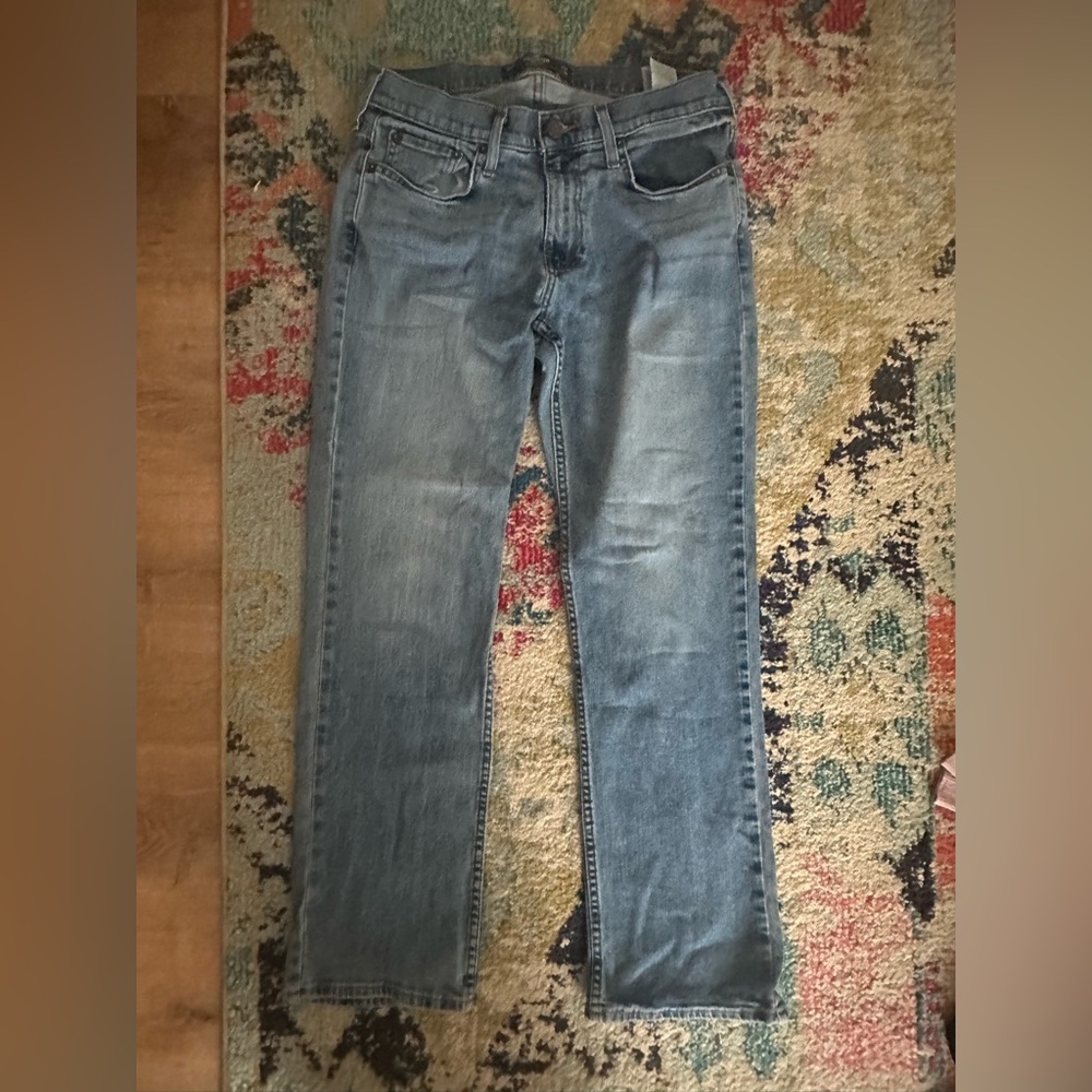 Men’s Hollister jeans